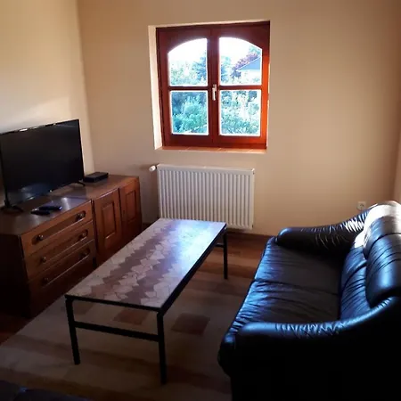 Prémium Apartmanház érd * Erd