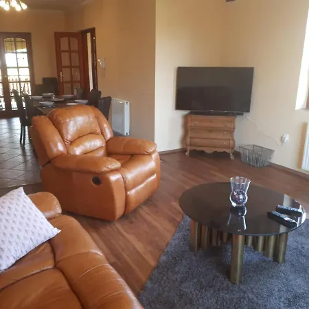 Prémium Apartmanház érd